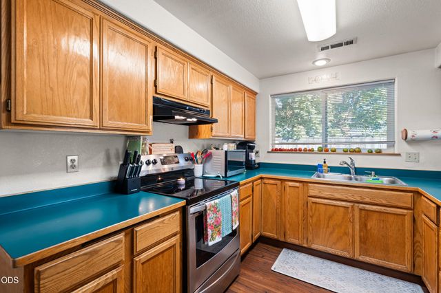 653 SW Balsam Road, Grants Pass, OR 97526