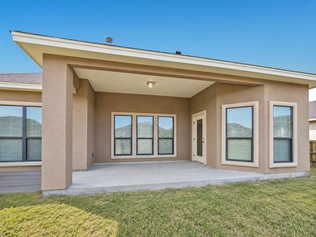 2514 Dewberry Dr, Corpus Christi, TX 78414
