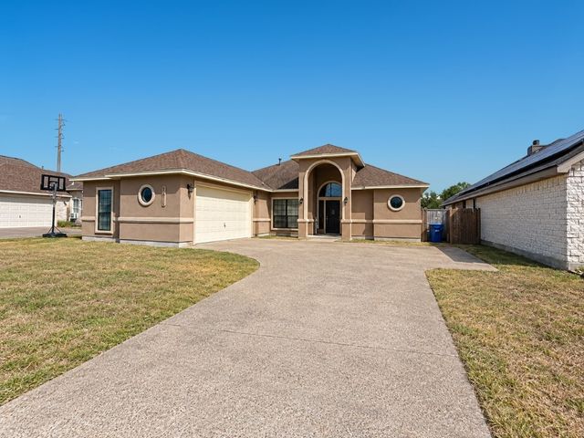 2514 Dewberry Dr, Corpus Christi, TX 78414