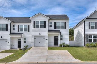 3137 Nolana Lp, Graniteville, SC 29829