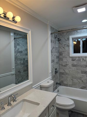 36 Cullen Avenue, Islip, NY 11751