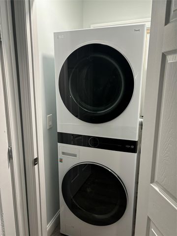 36 Cullen Avenue, Islip, NY 11751