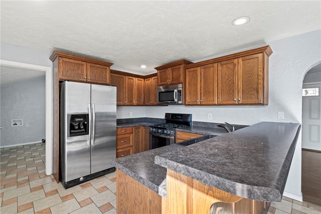 614 W Harvard Street, Siloam Springs, AR 72761