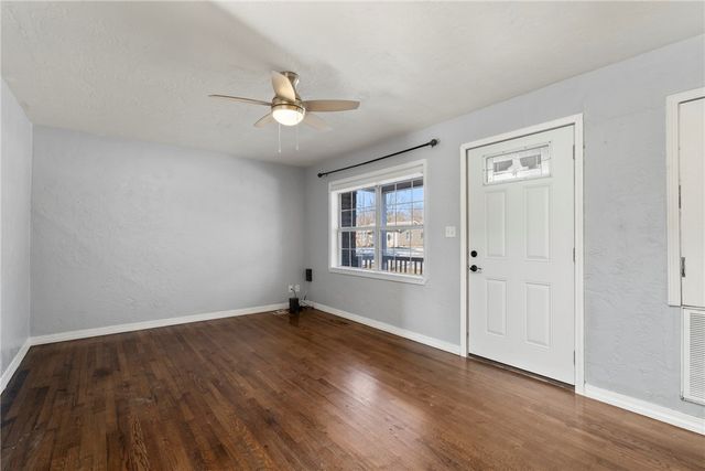 614 W Harvard Street, Siloam Springs, AR 72761