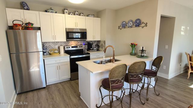 410 CENTER Street, Green Cove Springs, FL 32043