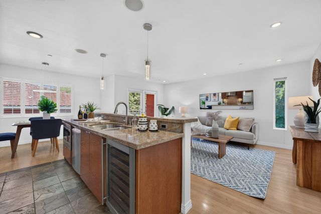 1845 Palm View Place 211, Santa Clara, CA 95050