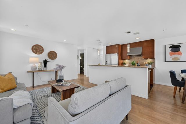 1845 Palm View Place 211, Santa Clara, CA 95050