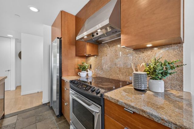 1845 Palm View Place 211, Santa Clara, CA 95050