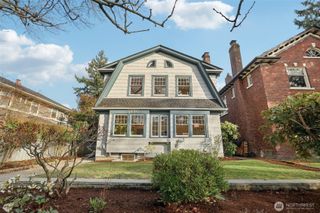 5230 16th Avenue NE, Seattle, WA 98105