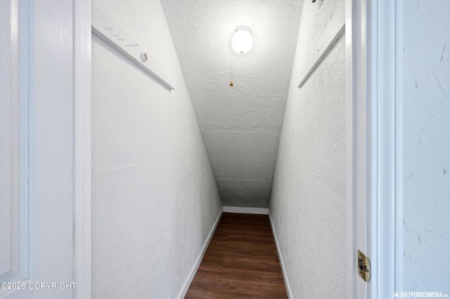 11100 Aurora Circle, Eagle River, AK 99577