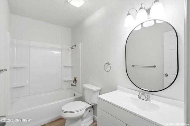 11100 Aurora Circle, Eagle River, AK 99577
