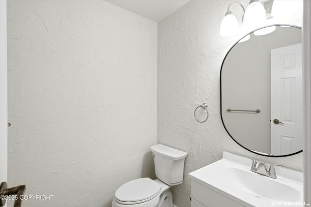 11100 Aurora Circle, Eagle River, AK 99577