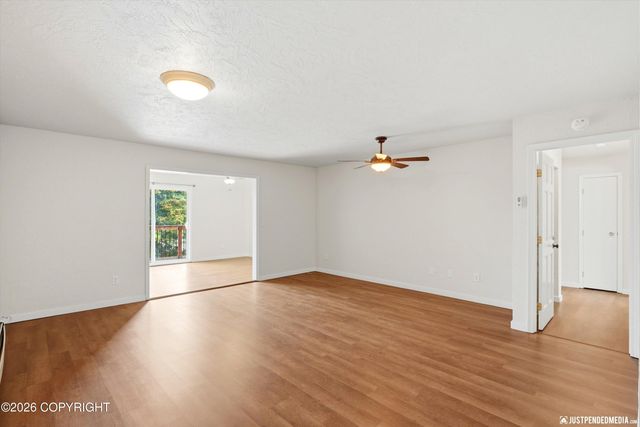 11100 Aurora Circle, Eagle River, AK 99577