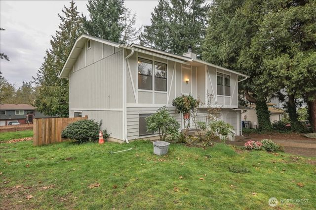 30312 29th Court S, Federal Way, WA 98003