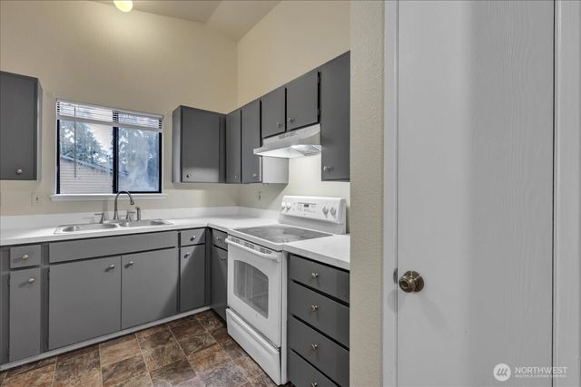 30312 29th Court S, Federal Way, WA 98003