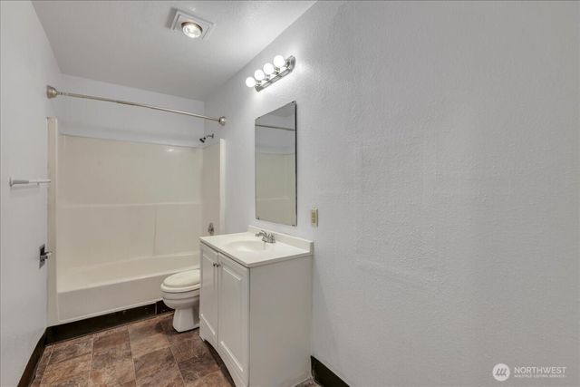 30312 29th Court S, Federal Way, WA 98003