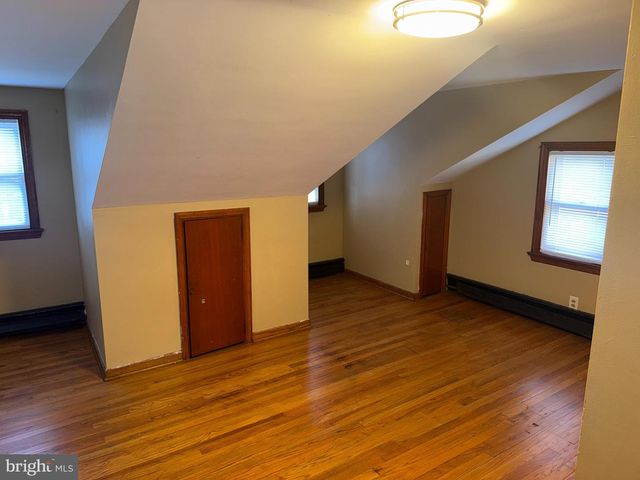 335 PONTIAC ST, Essington, PA 19029