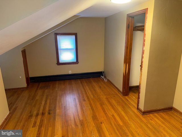 335 PONTIAC ST, Essington, PA 19029