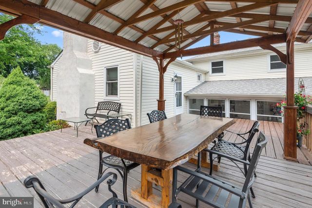 923 CARLIN DR, Southampton, PA 18966