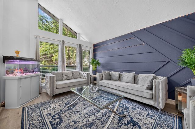 11719 Acadian Drive, Houston, TX 77099