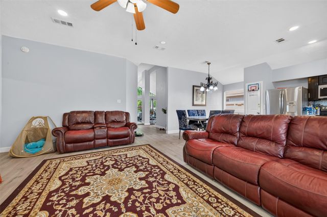 11719 Acadian Drive, Houston, TX 77099