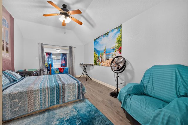 11719 Acadian Drive, Houston, TX 77099