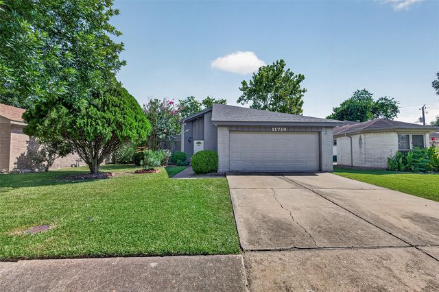 11719 Acadian Drive, Houston, TX 77099