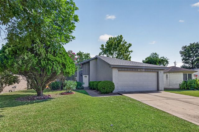 11719 Acadian Drive, Houston, TX 77099