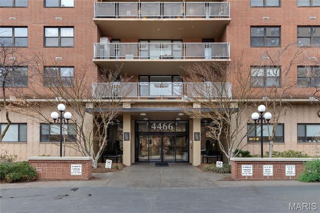 4466 W Pine Boulevard 6G, St Louis, MO 63108