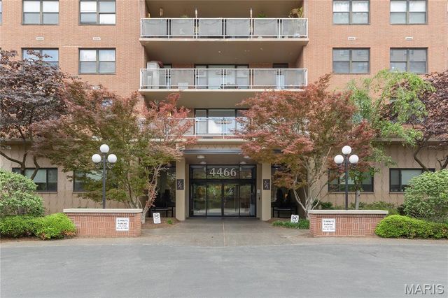 4466 W Pine Boulevard 6G, St Louis, MO 63108