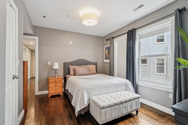 40 Stockton St. 1, Boston, MA 02124