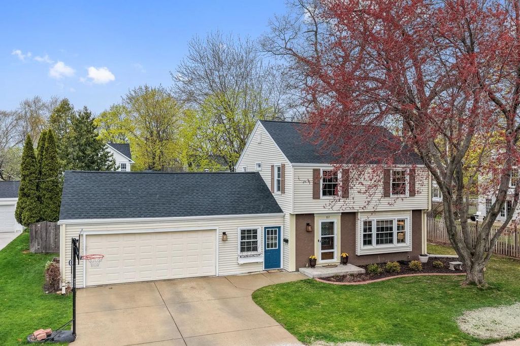 817 TALBOT AVENUE, De Pere, WI 54115