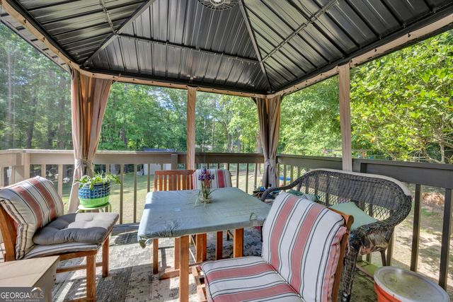 1287 Country Lane Way NE, Conyers, GA 30012