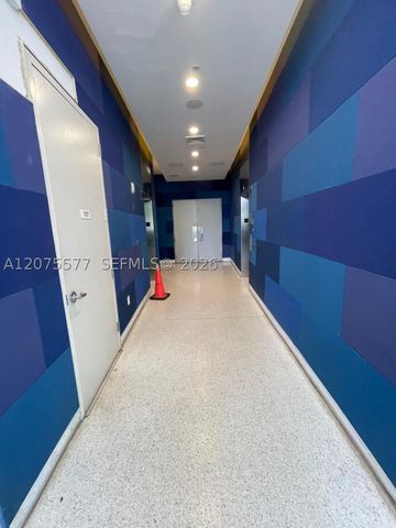 601 NE 36th St 1209, Miami, FL 33137