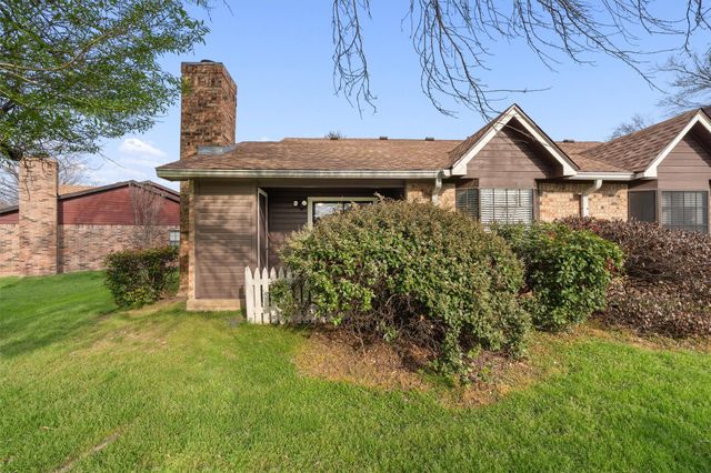 1601 Faro DR 704, Austin, TX 78741