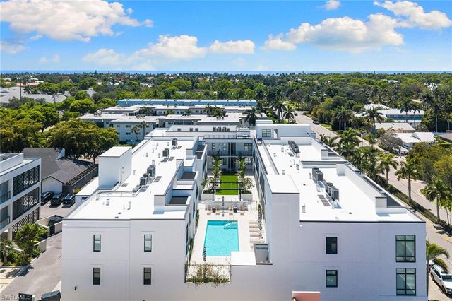 850 Central AVE 311, Naples, FL 34102