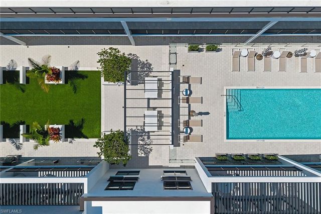 850 Central AVE 311, Naples, FL 34102