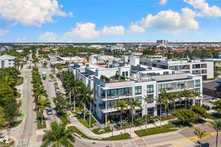 850 Central AVE 311, Naples, FL 34102