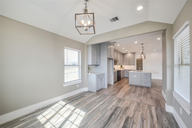 1025 Arizona Drive, Cleveland, TX 77327