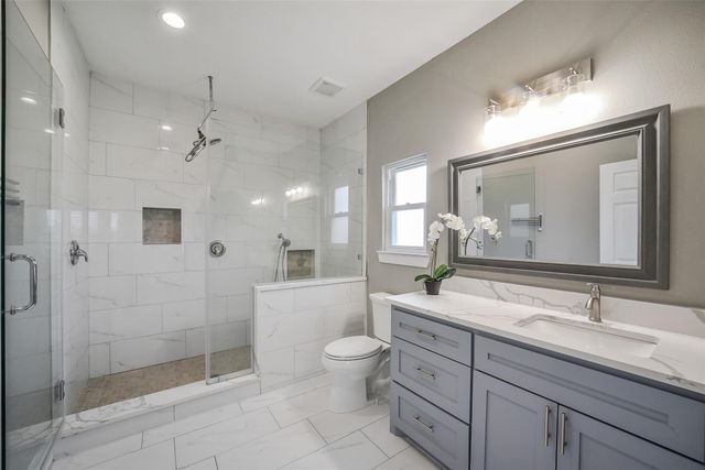 1025 Arizona Drive, Cleveland, TX 77327