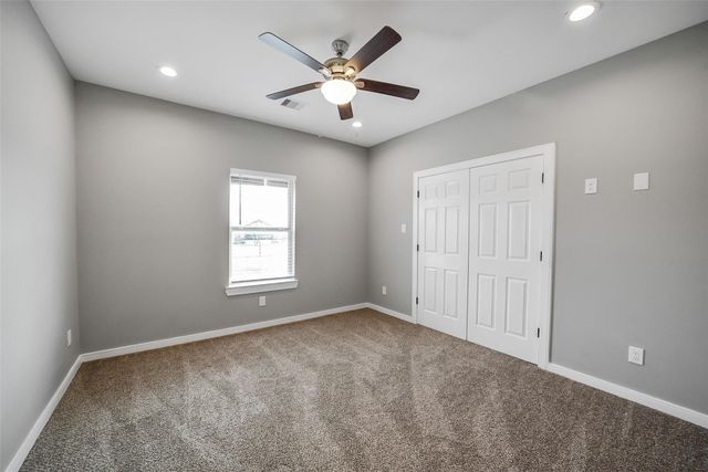 1025 Arizona Drive, Cleveland, TX 77327