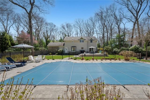 86 Inlet View Path, East Moriches, NY 11940