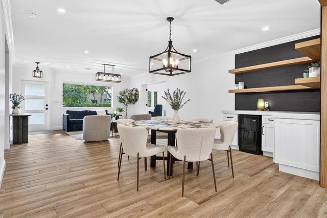301 Pilgrim Road, West Palm Beach, FL 33405