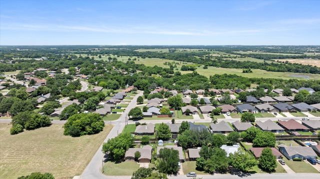 323 Moonlight Trail, Stephenville, TX 76401