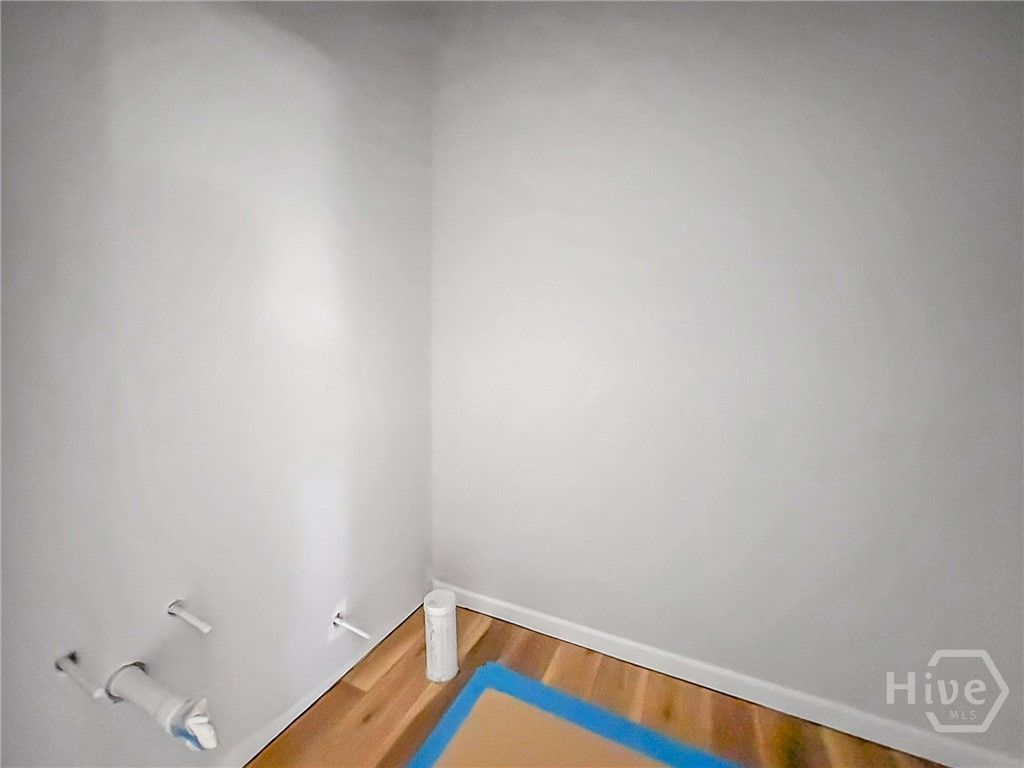 Image 5 of property listing at 1205 1/2 E 71ST Street, Savannah, GA 31404