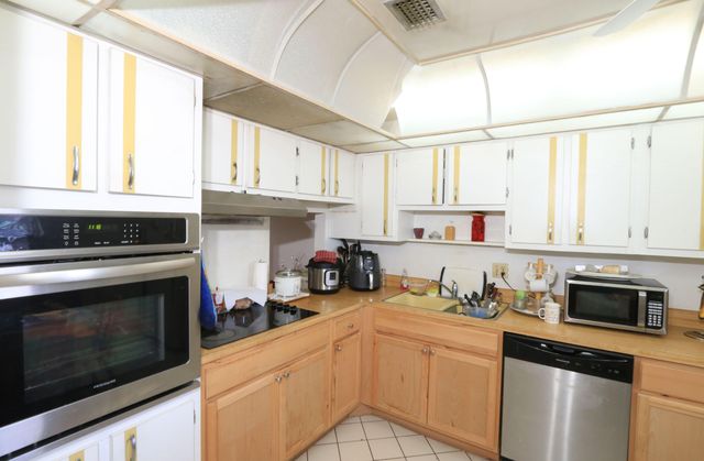 2886 Fernley Drive E 91, West Palm Beach, FL 33415