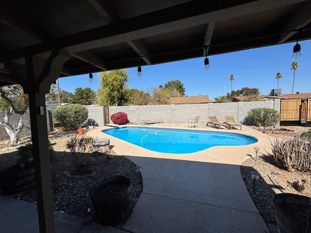 2058 E Fremont Drive, Tempe, AZ 85282