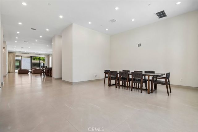 17363 Chase Street, Northridge, CA 91325