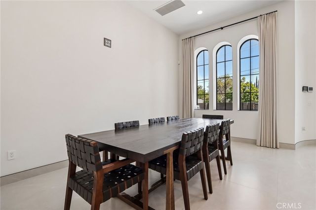 17363 Chase Street, Northridge, CA 91325