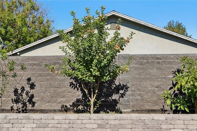 17363 Chase Street, Northridge, CA 91325